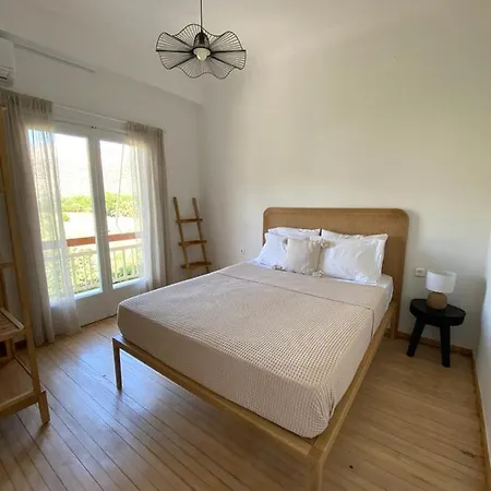 Thassa Beach Apartment No1 Leonidio Exterior photo